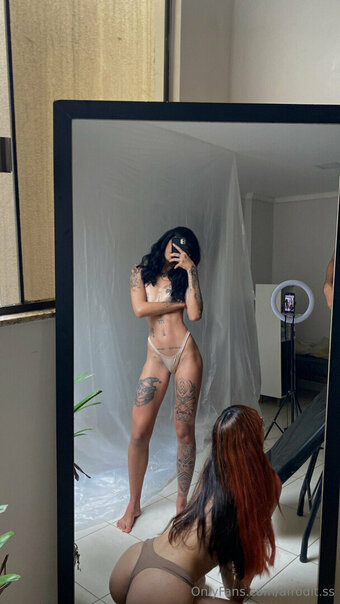 afrodit.ss Nude Leaks Photo 9