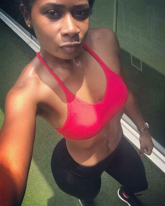 Afroglam1 / Karito / imcarolinev Nude Leaks Photo 8