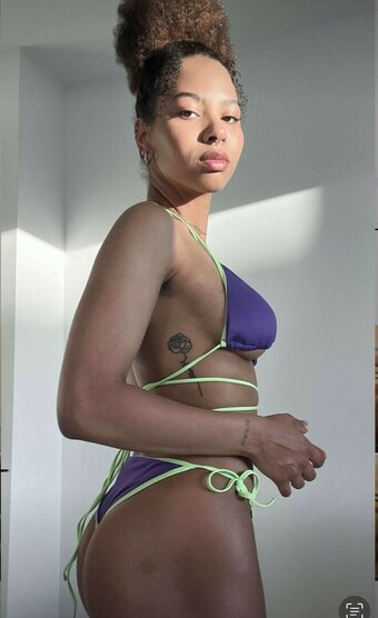 afroshawty / shaniakraemer Nude Leaks OnlyFans Photo 17