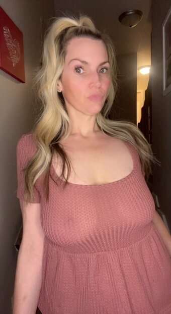 Ahlottaphun / Ahlotta_phun Nude Leaks OnlyFans Photo 2