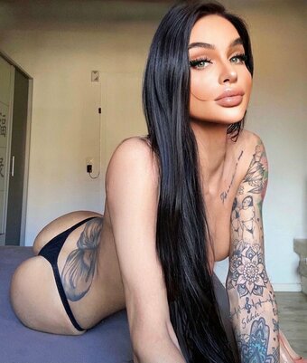 aidathorry / Aida Thorry / aidathorrry Nude Leaks OnlyFans Photo 2