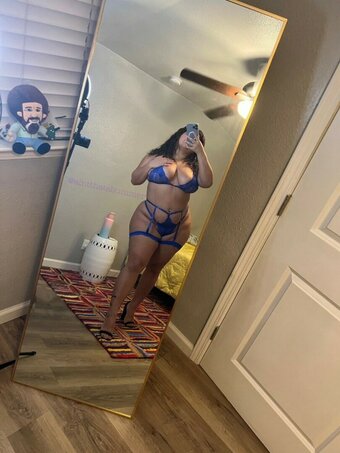 aintthatabummer Nude Leaks OnlyFans Photo 6