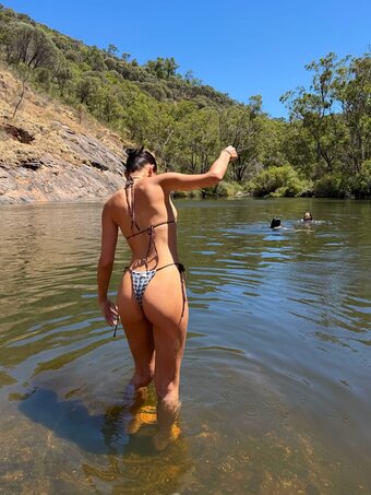 Aisha Risah / aisharisah / https: Nude Leaks Photo 24