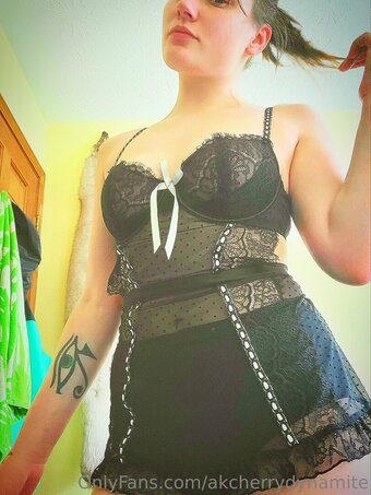 akcherrydynamite Nude Leaks Photo 6