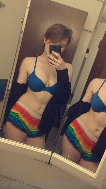 akcherrydynamite Nude Leaks Photo 7