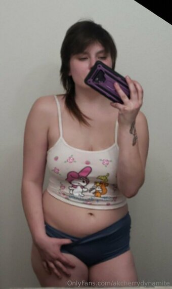 akcherrydynamite Nude Leaks Photo 23