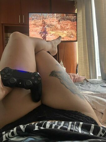 Alcolitty / https: Nude Leaks OnlyFans Photo 11