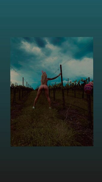 aleeice_ / onlyalicex Nude Leaks OnlyFans Photo 1