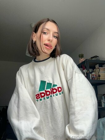 alevtinalilith Nude Leaks Photo 19