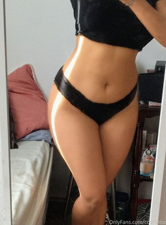 Alexa Codrington / alexa_codrintong / codrintong Nude Leaks OnlyFans Photo 3