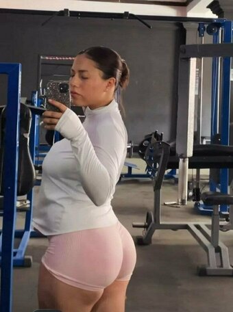 Alexia Vertiz / Ixia_vn / alexia_vn Nude Leaks Photo 3