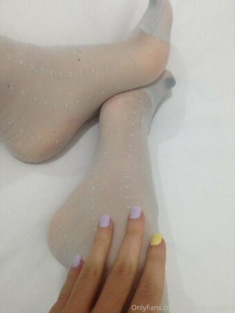 aleyonlyfans / Ale Turkish Girl / aleonlyfans99 Nude Leaks OnlyFans Photo 2