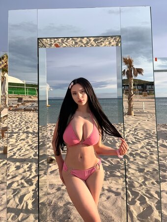 aleyyyhel Nude Leaks Photo 10