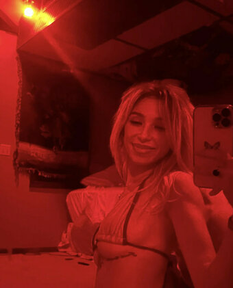 aliaremyinitials / Ali / Allliieee333 Nude Leaks OnlyFans Photo 28