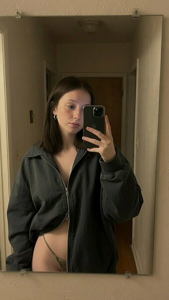 Alice Plumpy / aliceplumpy Nude Leaks Photo 9