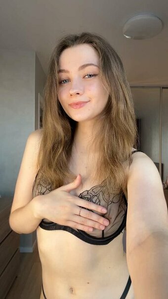 alicefruity Nude Leaks Photo 10