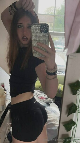 alicegraye Nude Leaks OnlyFans Photo 10