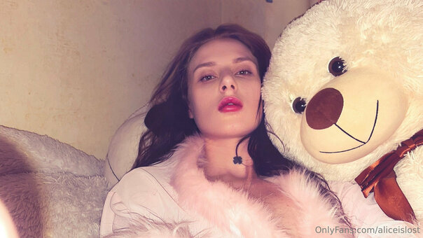 aliceislost Nude Leaks Photo 8