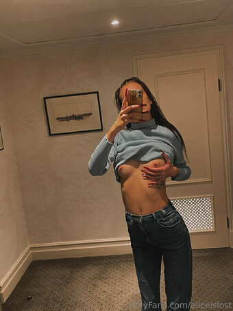 aliceislost Nude Leaks Photo 22