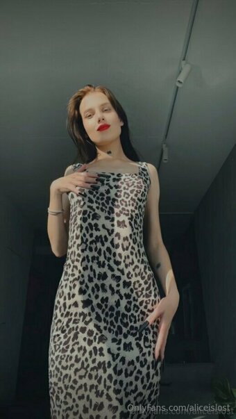 aliceislost Nude Leaks Photo 26