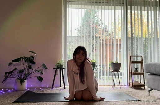 alignwithjuniper / junipershrub Nude Leaks OnlyFans Photo 14