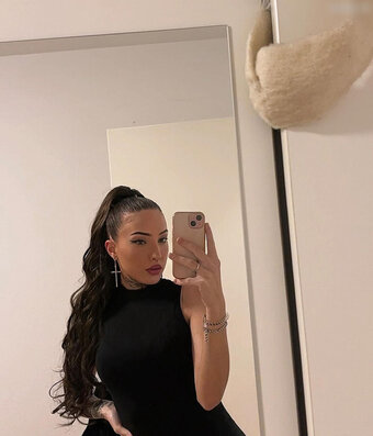 Alinabhm / yourbabealina Nude Leaks Photo 5