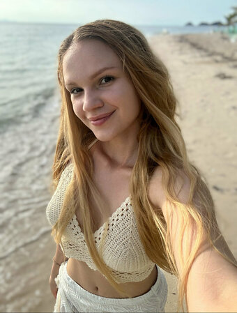 alinacutebabe Nude Leaks Photo 20