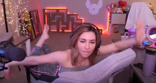 Alinity Divine Nude Leaks Photo 2