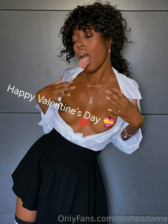 alishaadams Nude Leaks Photo 10