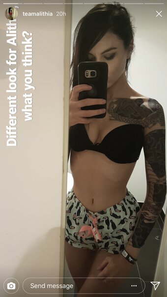 Aliythia / alitaliya__ Nude Leaks OnlyFans Photo 17