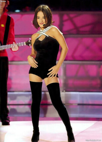 Alizee / alizeeofficiel / alizeesanzeth Nude Leaks OnlyFans Photo 6