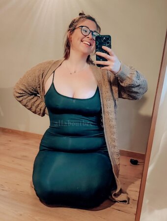 Allaboutbee / all.about.beee Nude Leaks Photo 4