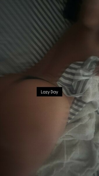 Allison Hoffman / allisonkhoffman / xallyrenee Nude Leaks Photo 2
