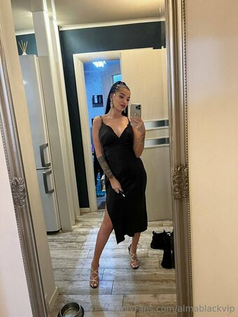 almablackvip Nude Leaks Photo 19