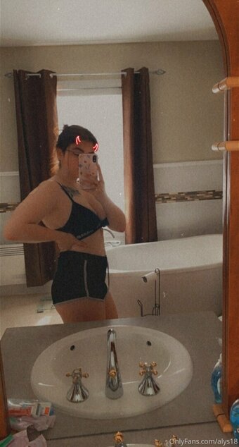 alys18 Nude Leaks Photo 16