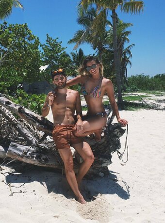 alysoneckmann Nude Leaks Photo 5