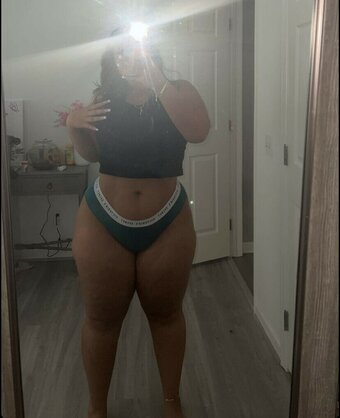 alyssalexi25 alyssalexi25