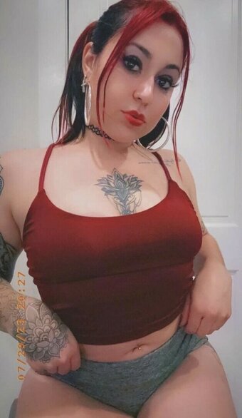 alyssalotus / lionhearted747 Nude Leaks Photo 2