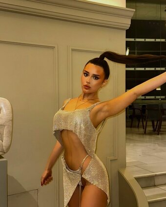 AmaliaBaehttps / konddratya Nude Leaks Photo 4