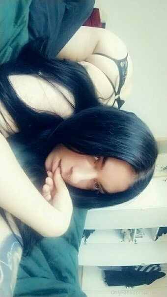 amalilith Nude Leaks Photo 2