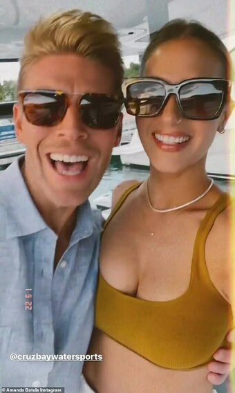 Amanda Batula Nude Leaks Photo 10