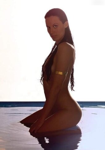 Amanda Beard / amandaraybeard Nude Leaks Photo 17