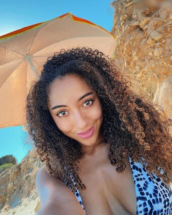 Amanda Ciss / amanda.ciss Nude Leaks Photo 9