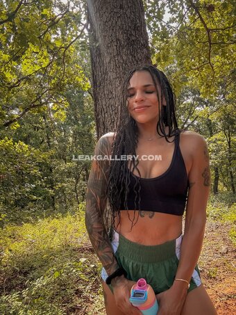 Amber React Nude Leaks Photo 1