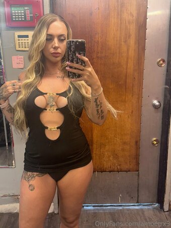 amberrx3 Nude Leaks Photo 10