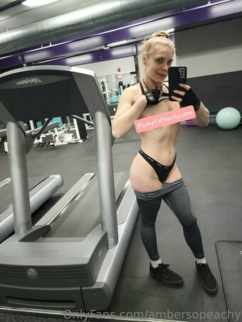 ambersopeachy Nude Leaks Photo 7