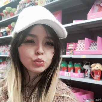 ambr.mae Nude Leaks Photo 10