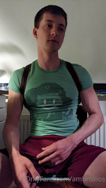 ambroxios Nude Leaks Photo 10