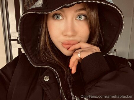 ameliablacker Nude Leaks Photo 1