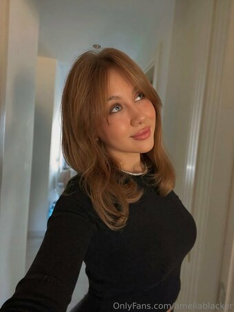 ameliablacker Nude Leaks Photo 16